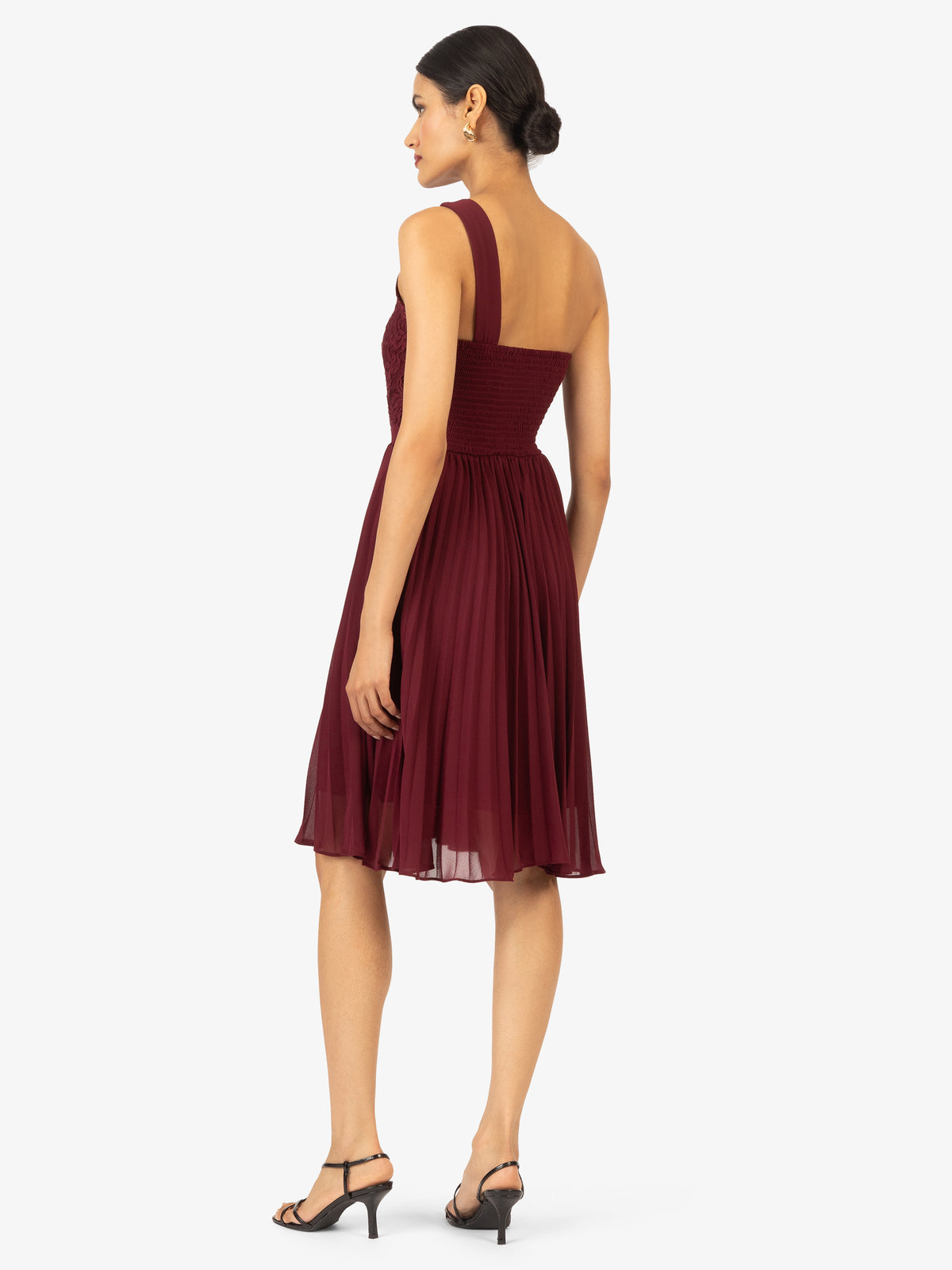 Model_Back;29741
