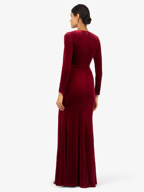 Model_Back;30243