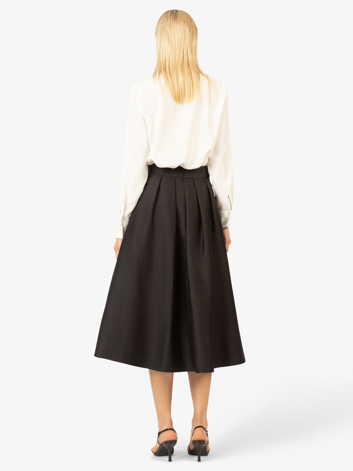 Model_Back;20837
