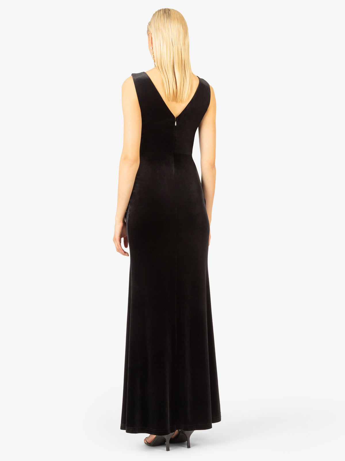 Model_Back;35319