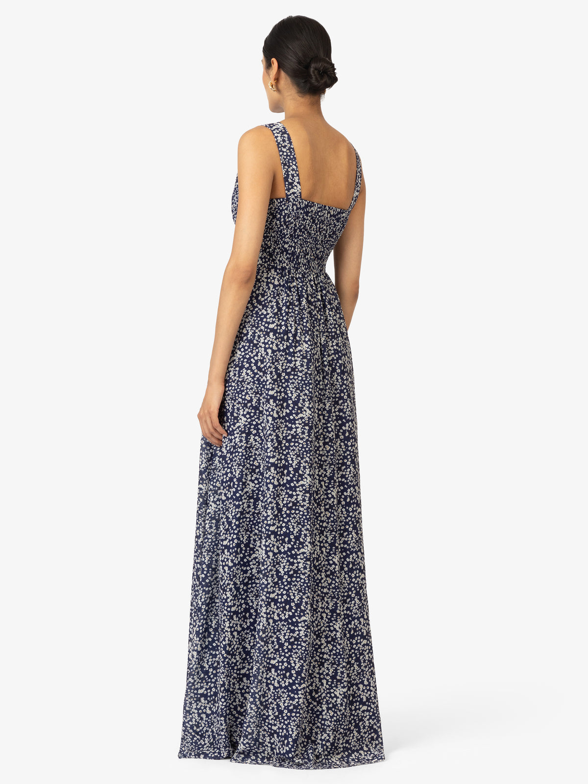 Model_Back;60780