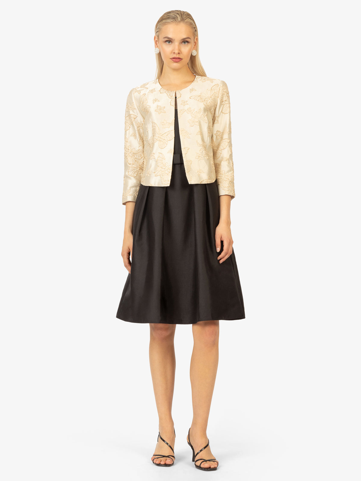 KRAIMOD Abendblazer kurz, elegant mit Brokatmuster | gold