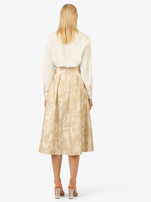 Model_Back;45304
