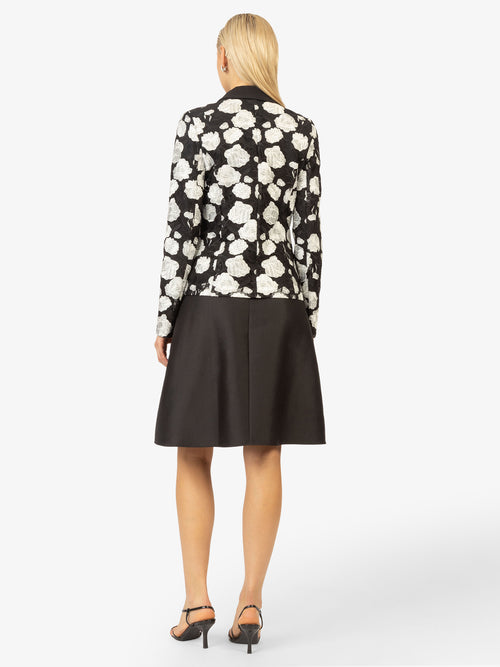 Model_Back;28743