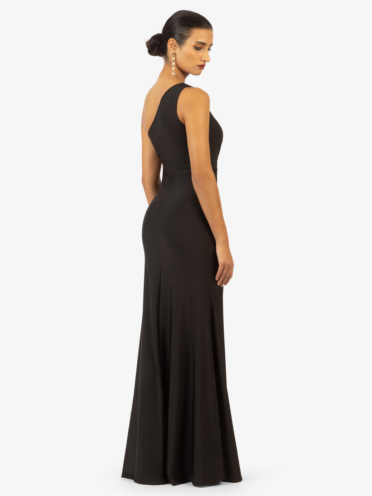 Model_Back;61515