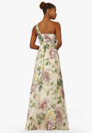 Model_Back;35760