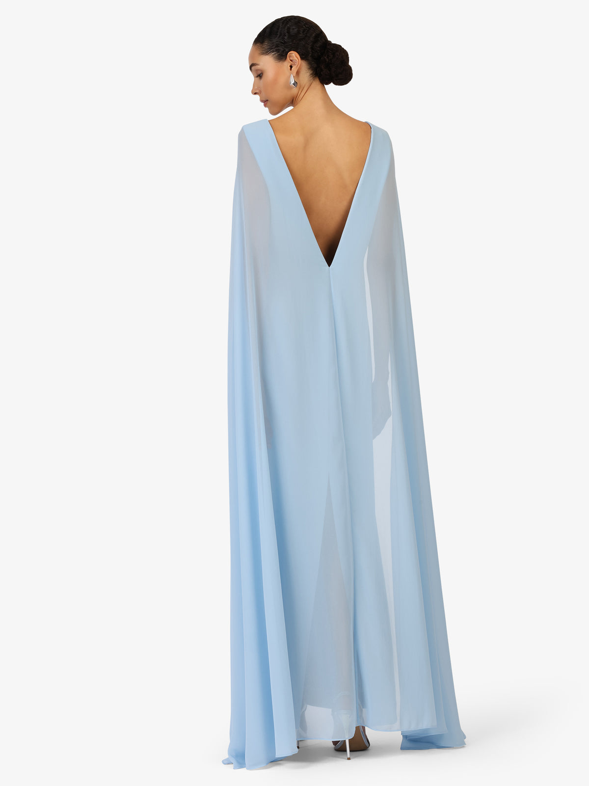 Model_Back;25472