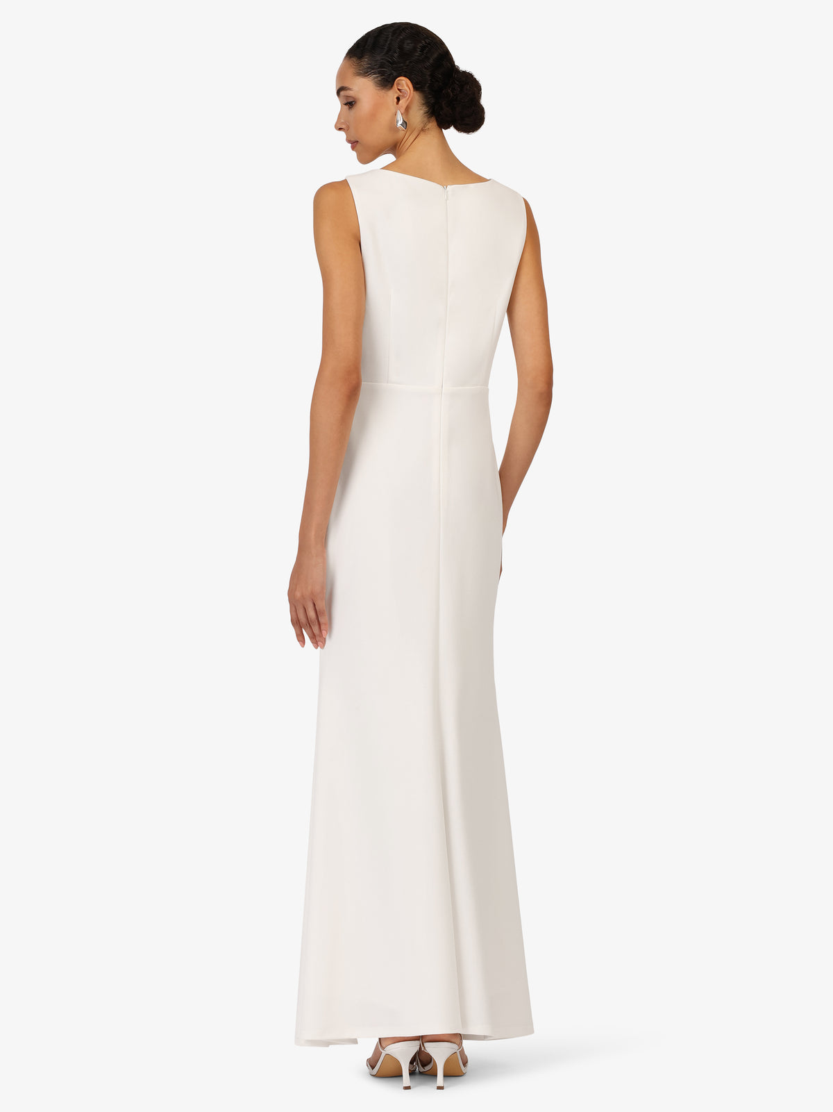 Model_Back;58037