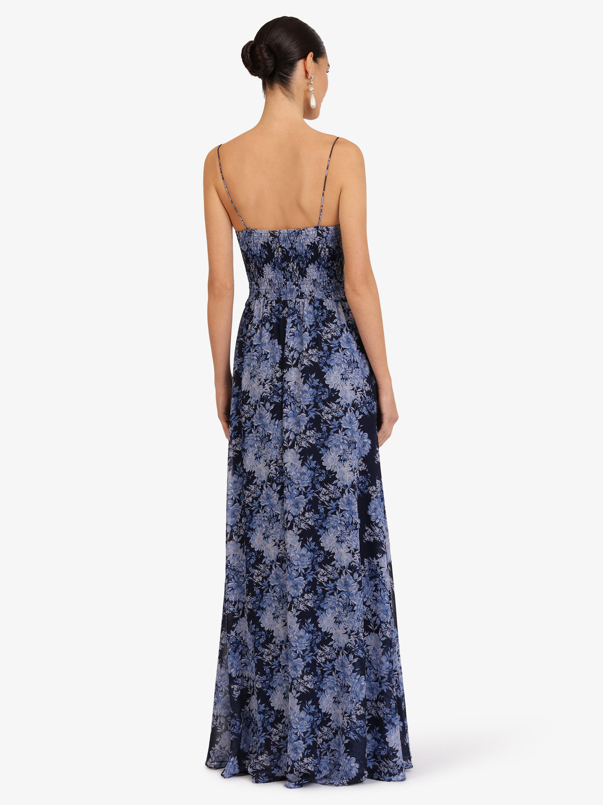 Model_Back;51726