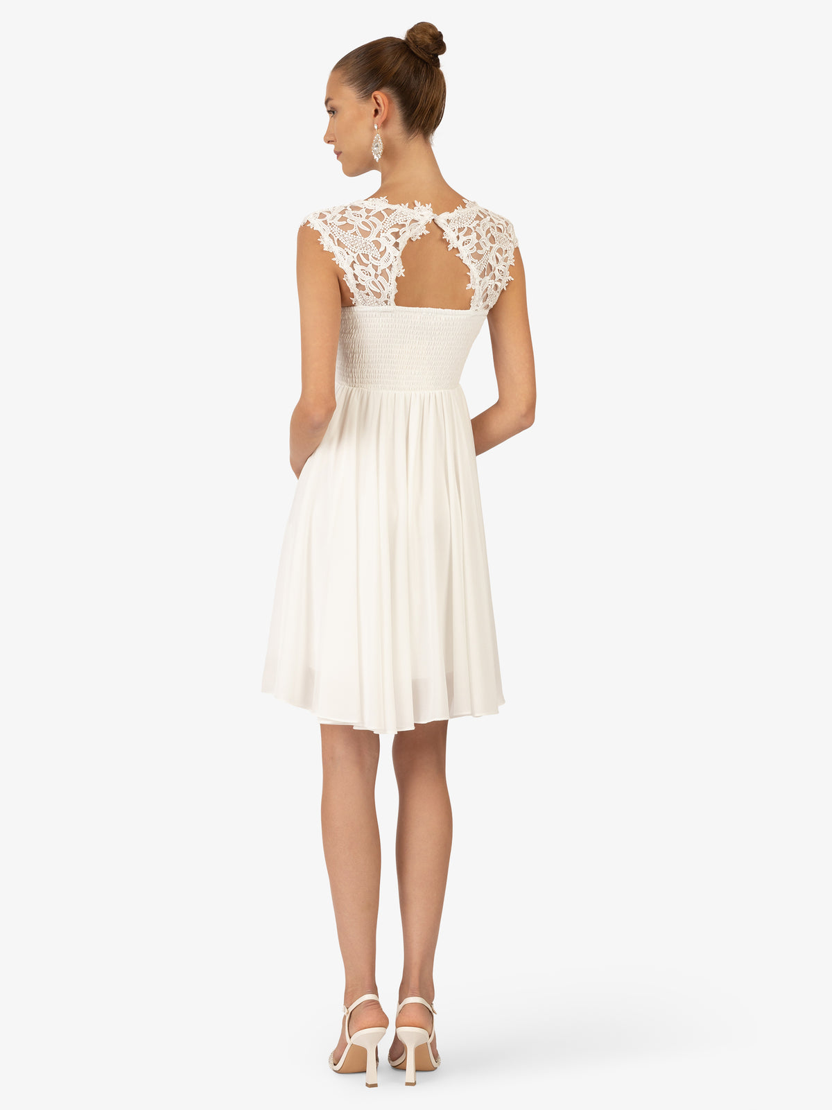 Model_Back;58163