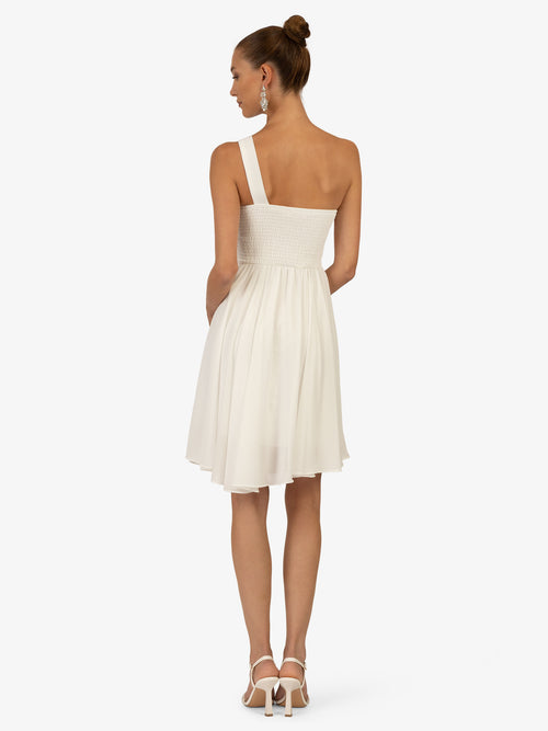 Model_Back;33608