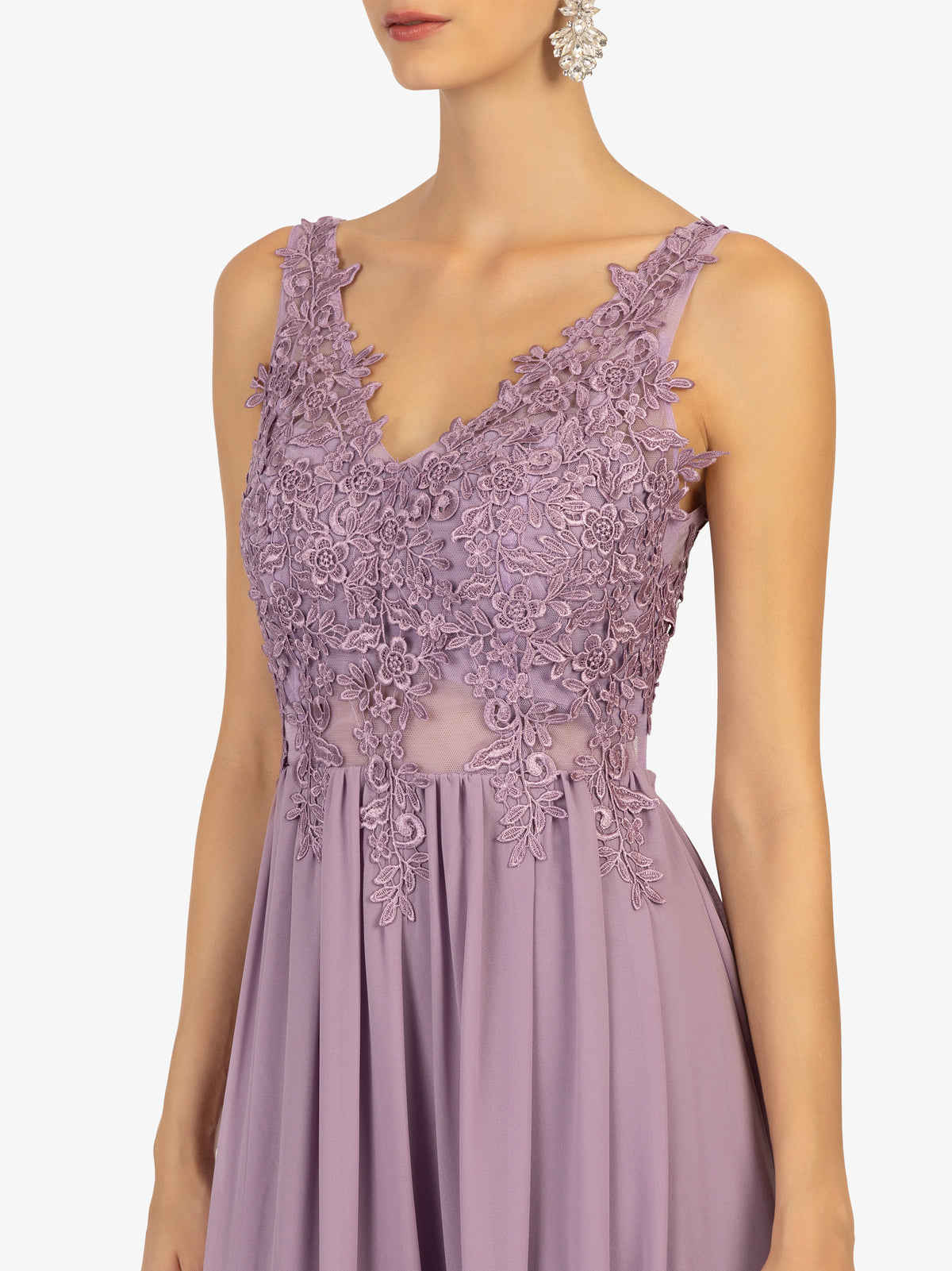Detail;38879