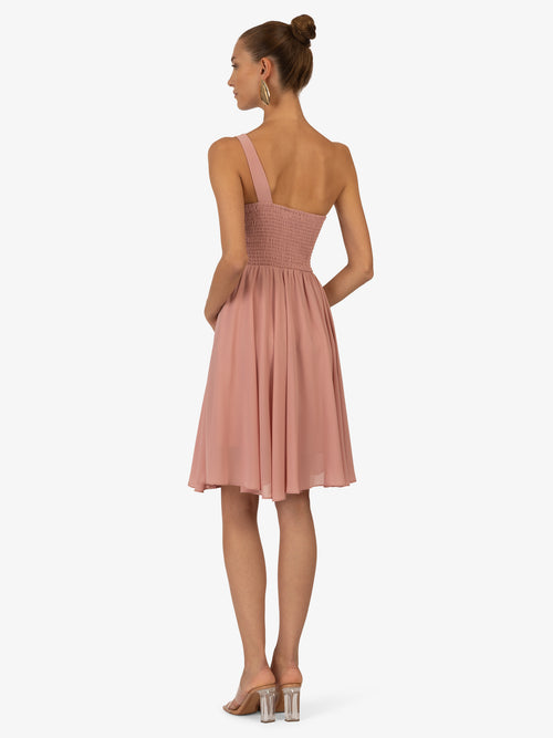 Model_Back;62265