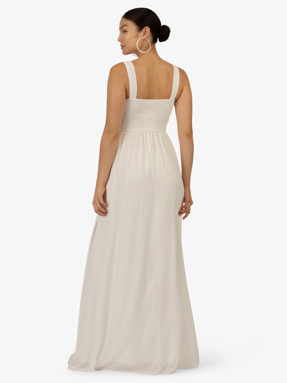 Model_Back;22779