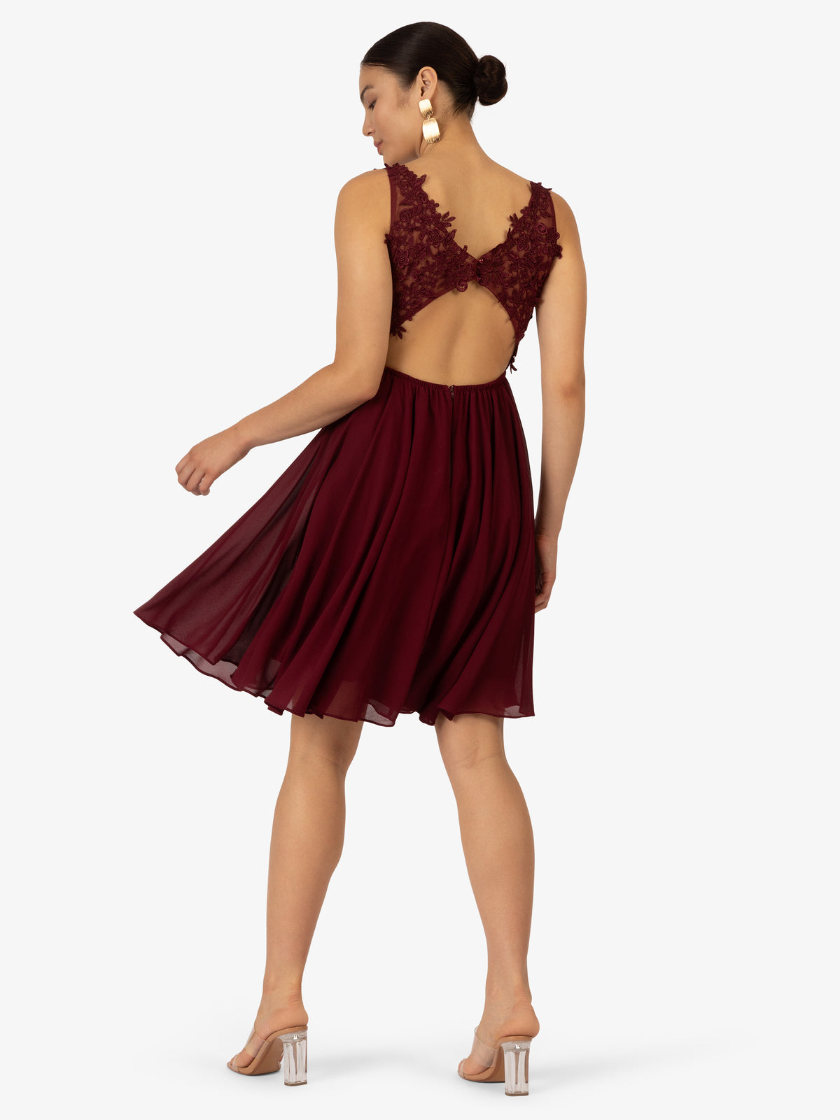 Model_Back;60302