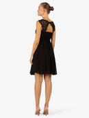 Model_Back;53838