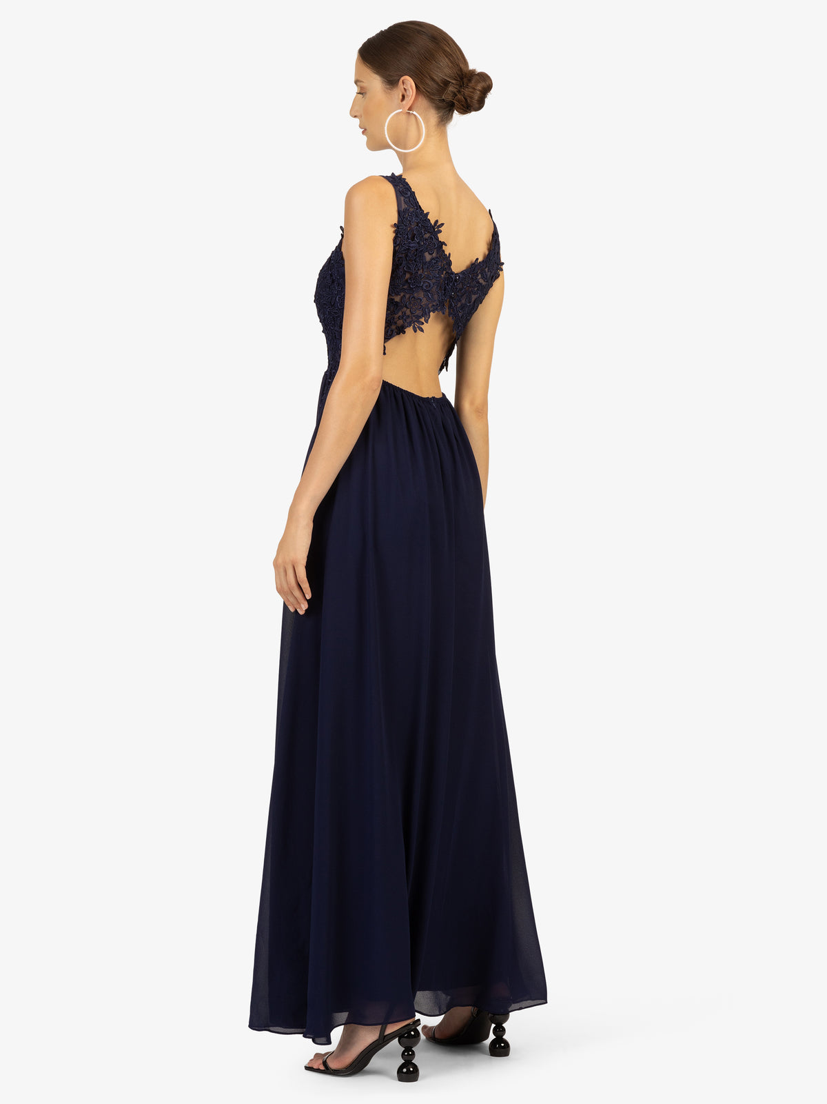 Model_Back;53003