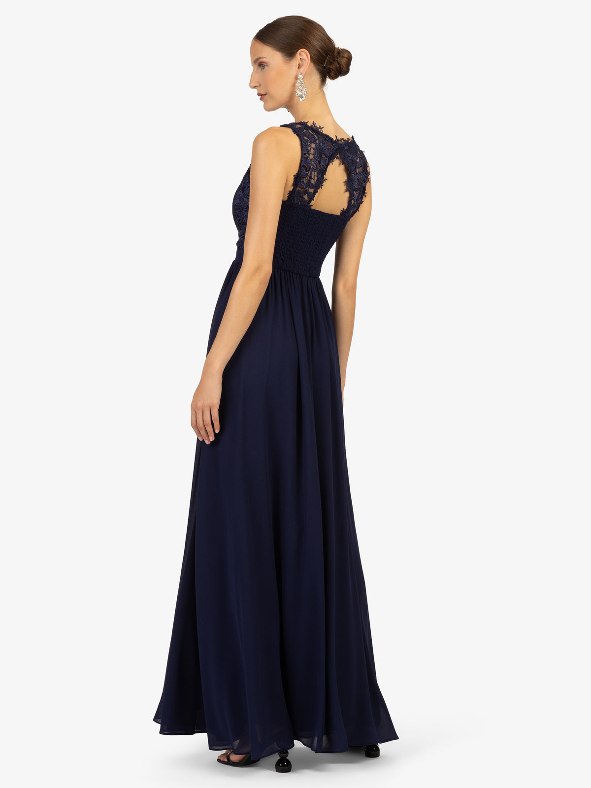 Model_Back;44618