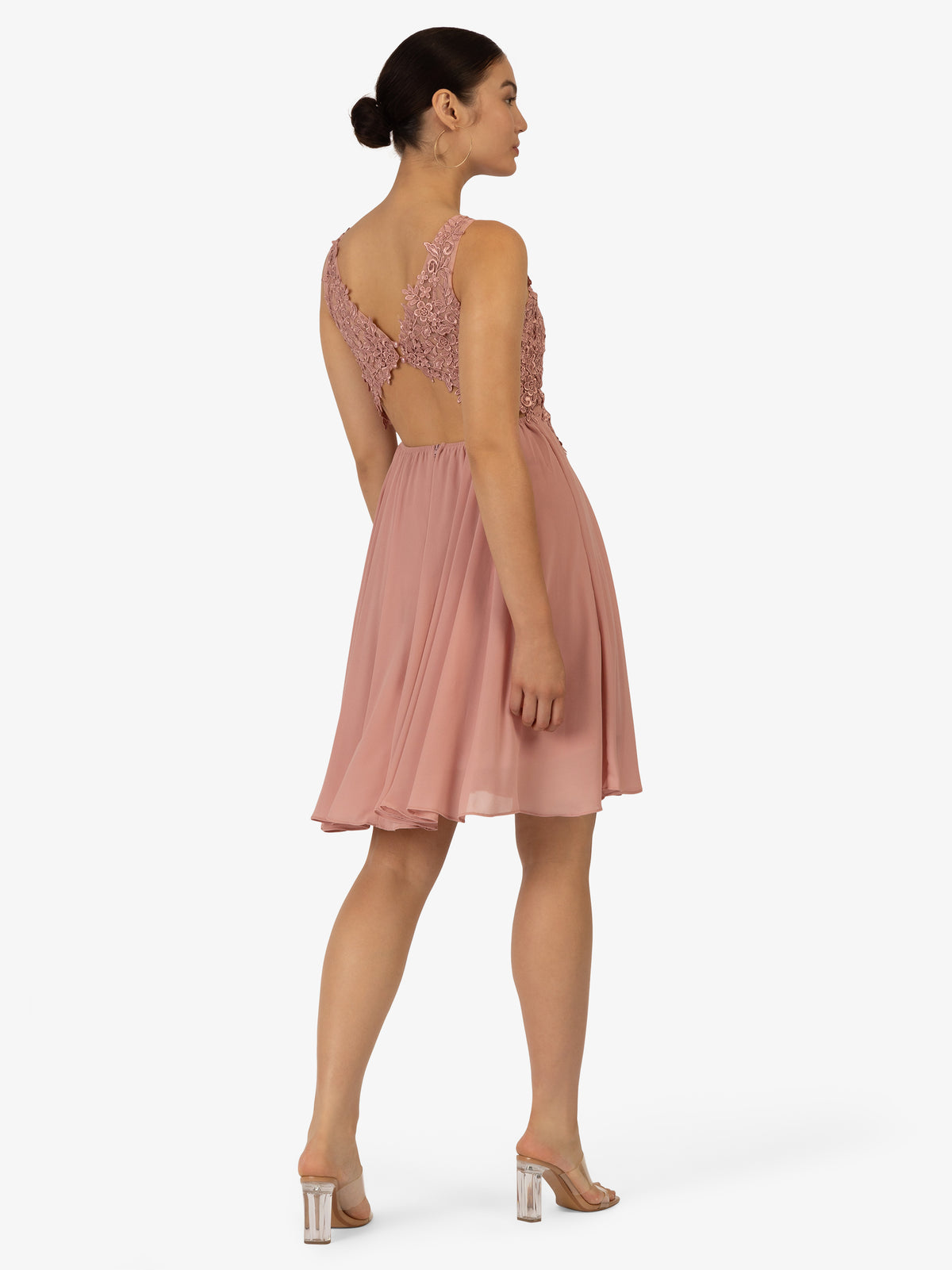 Model_Back;66165