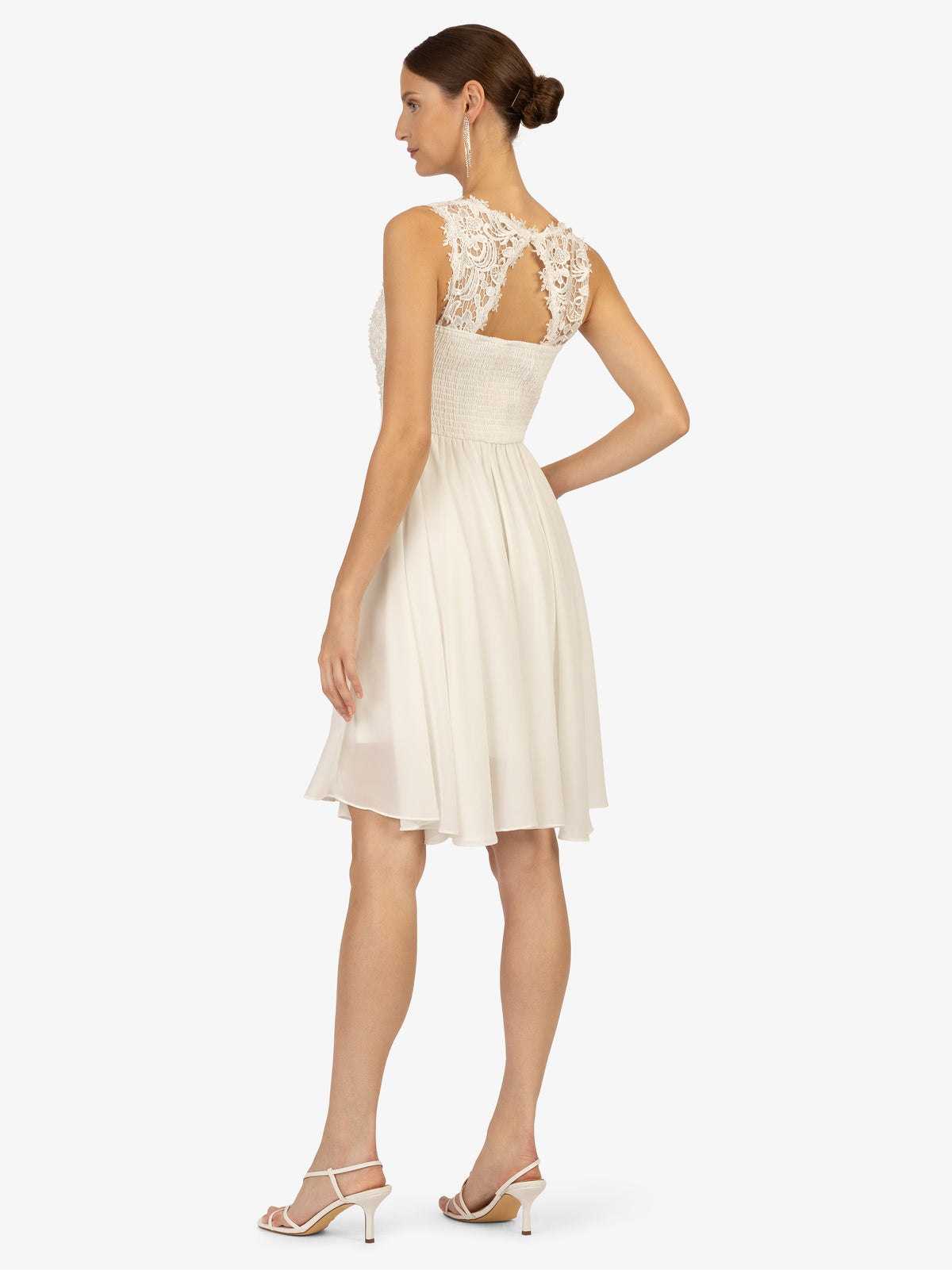 Model_Back;52307