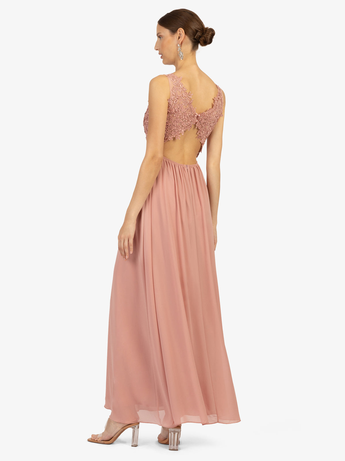 Model_Back;34664