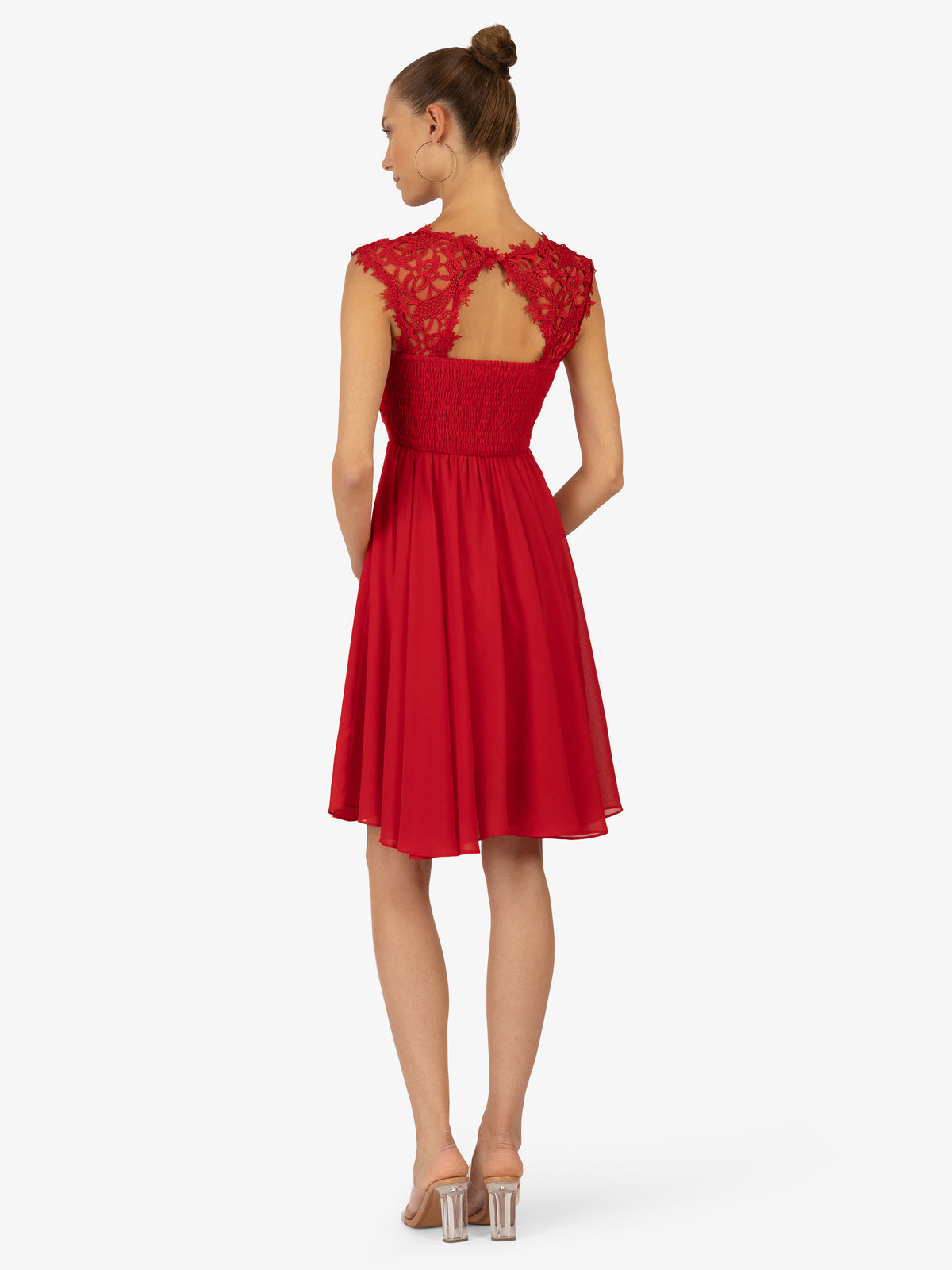 Model_Back;32646