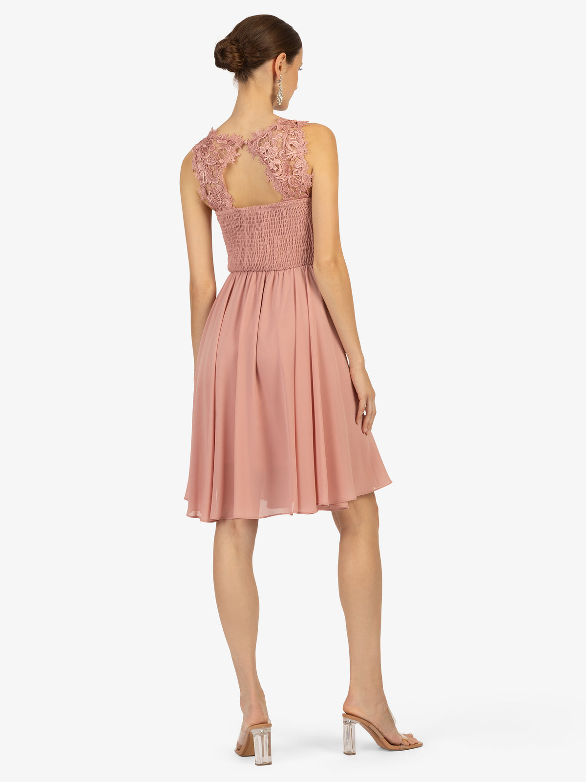 Model_Back;39742