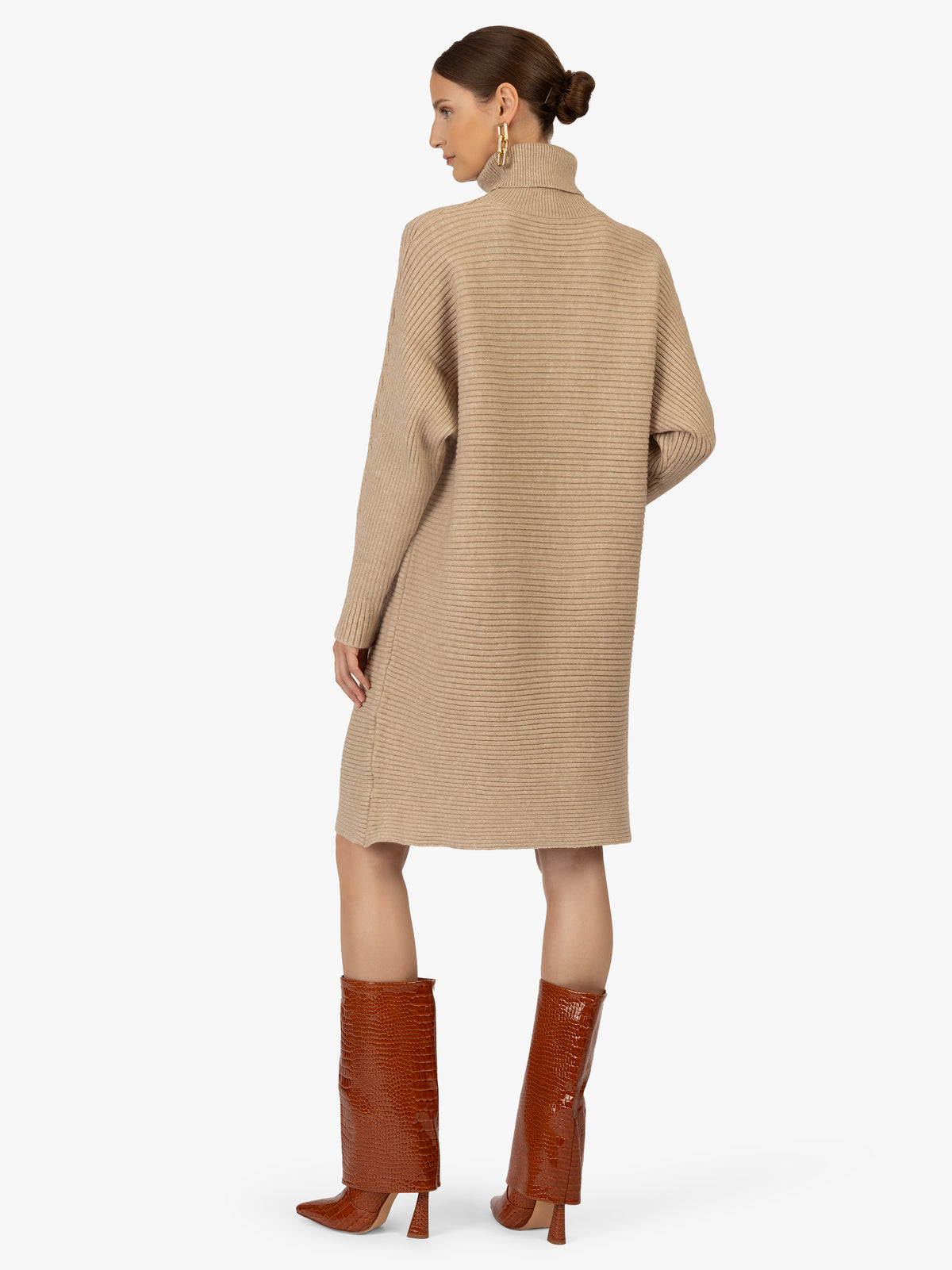 Model_Back;58347