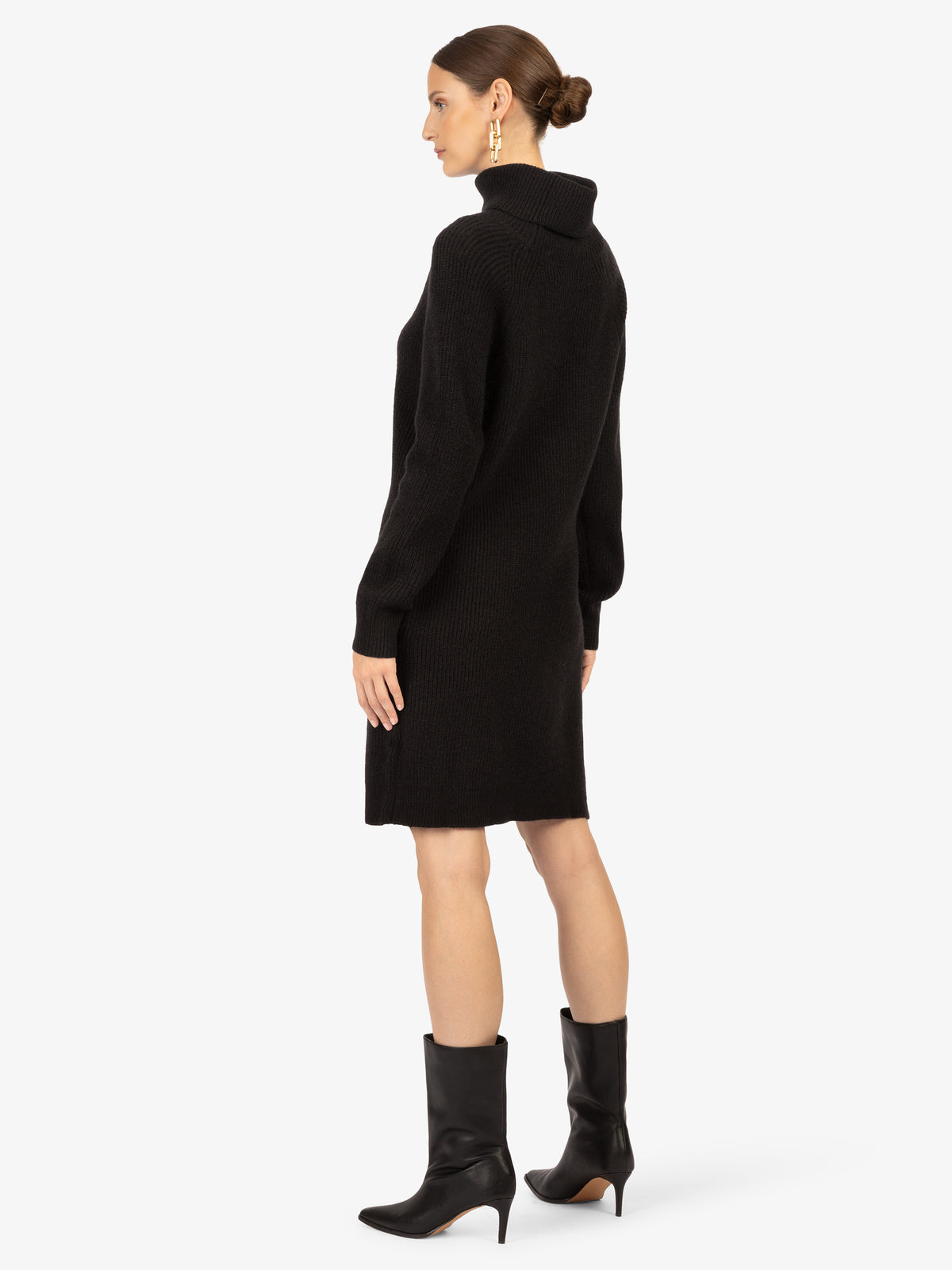 Model_Back;59986