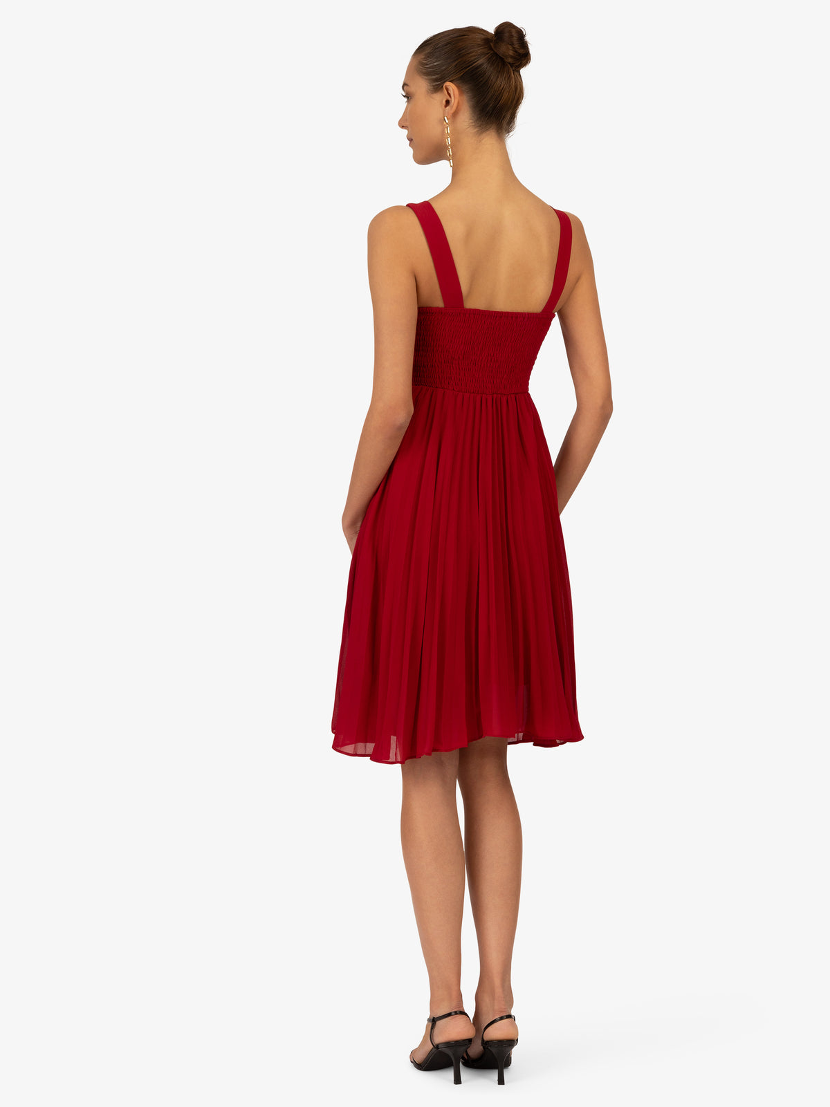 Model_Back;40950