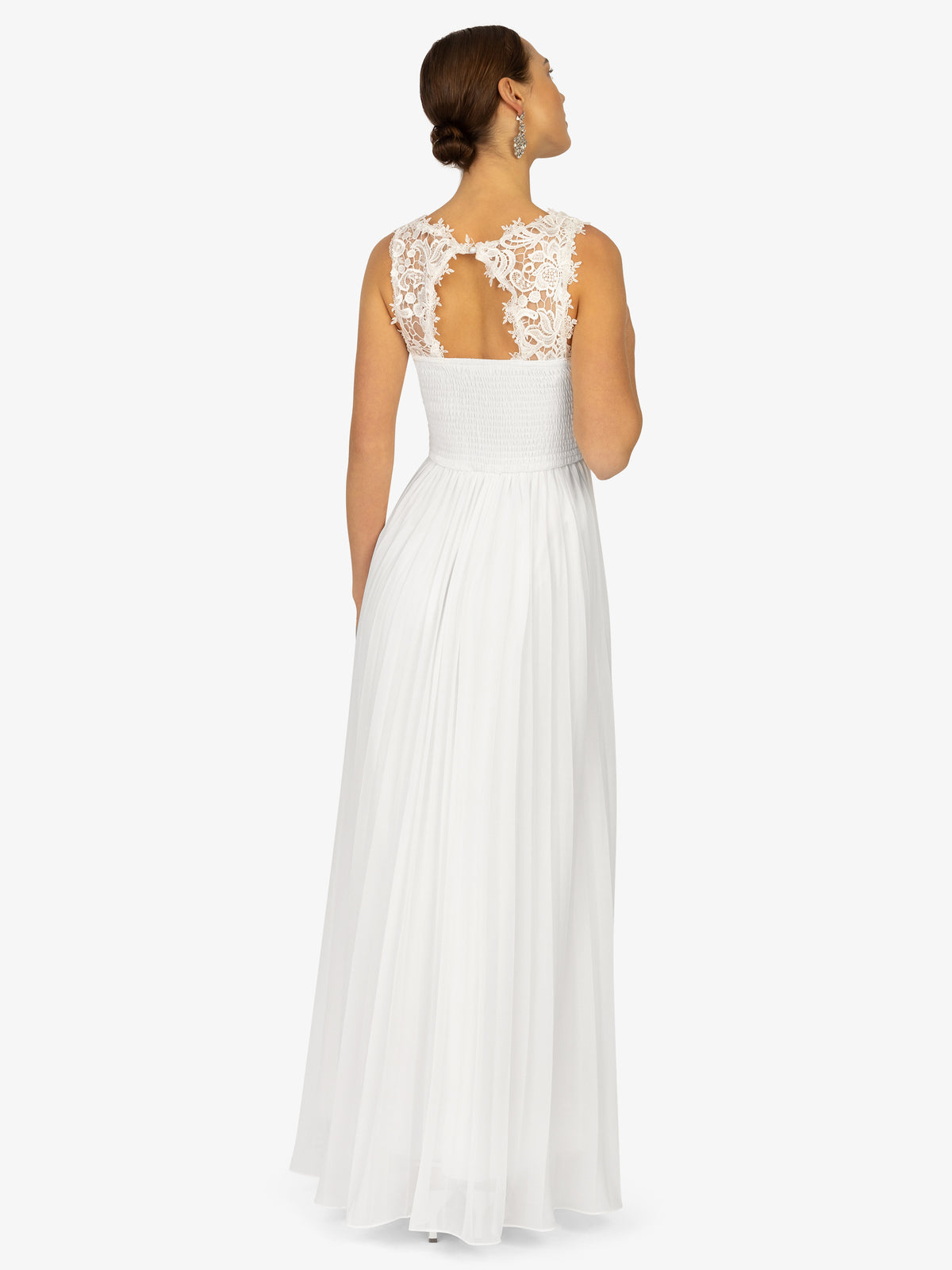 Model_Back;57163