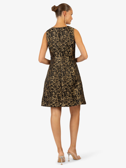 Model_Back;26887