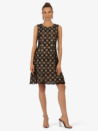 KRAIMOD Cocktailkleid mit geometrischem Allover-Muster | black-nude