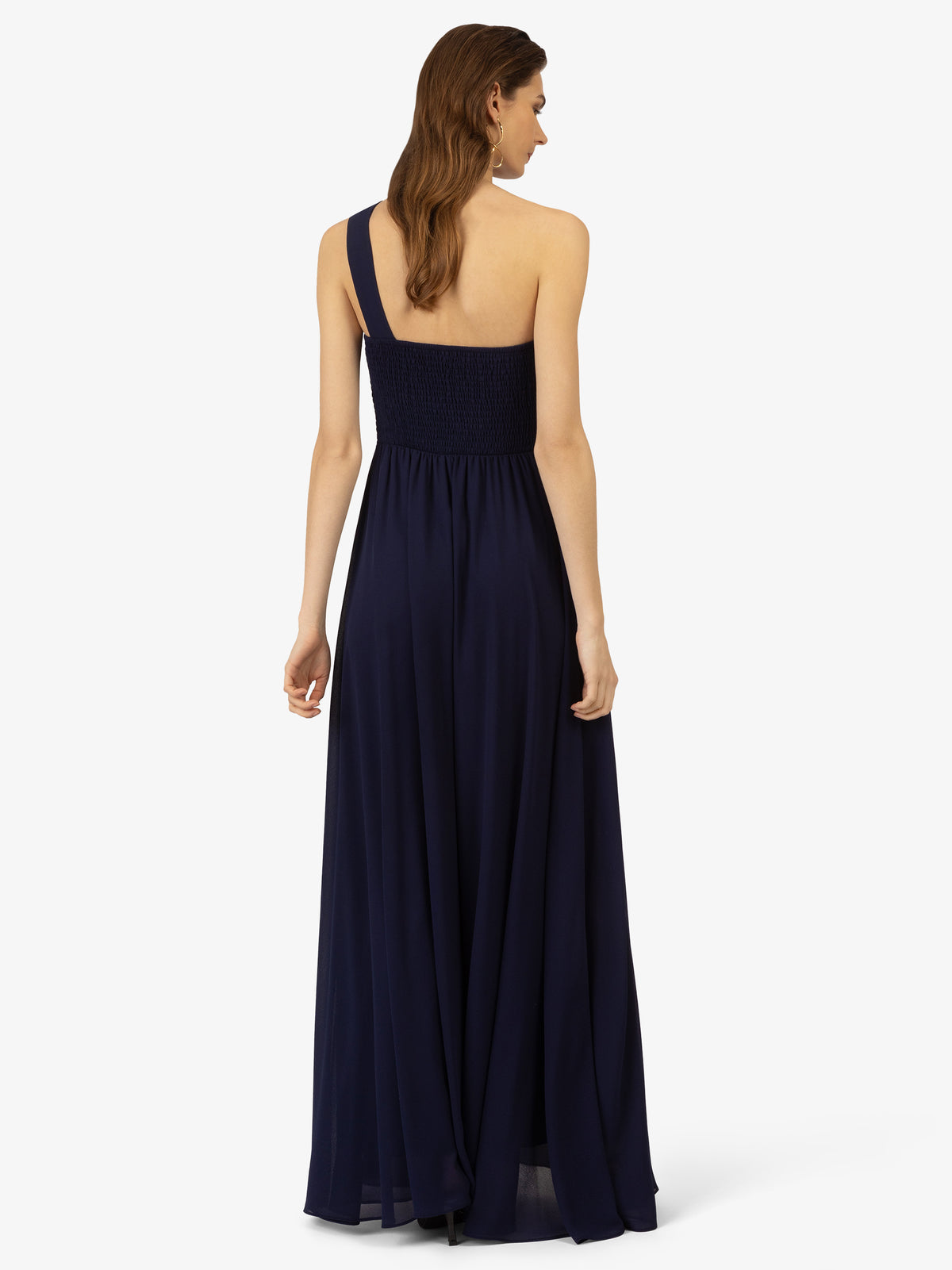 Model_Back;60874