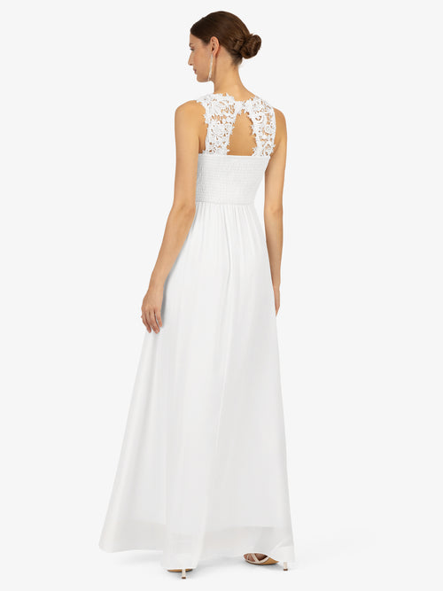 Model_Back;24656