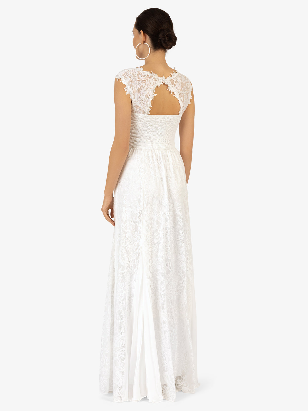 Model_Back;29855