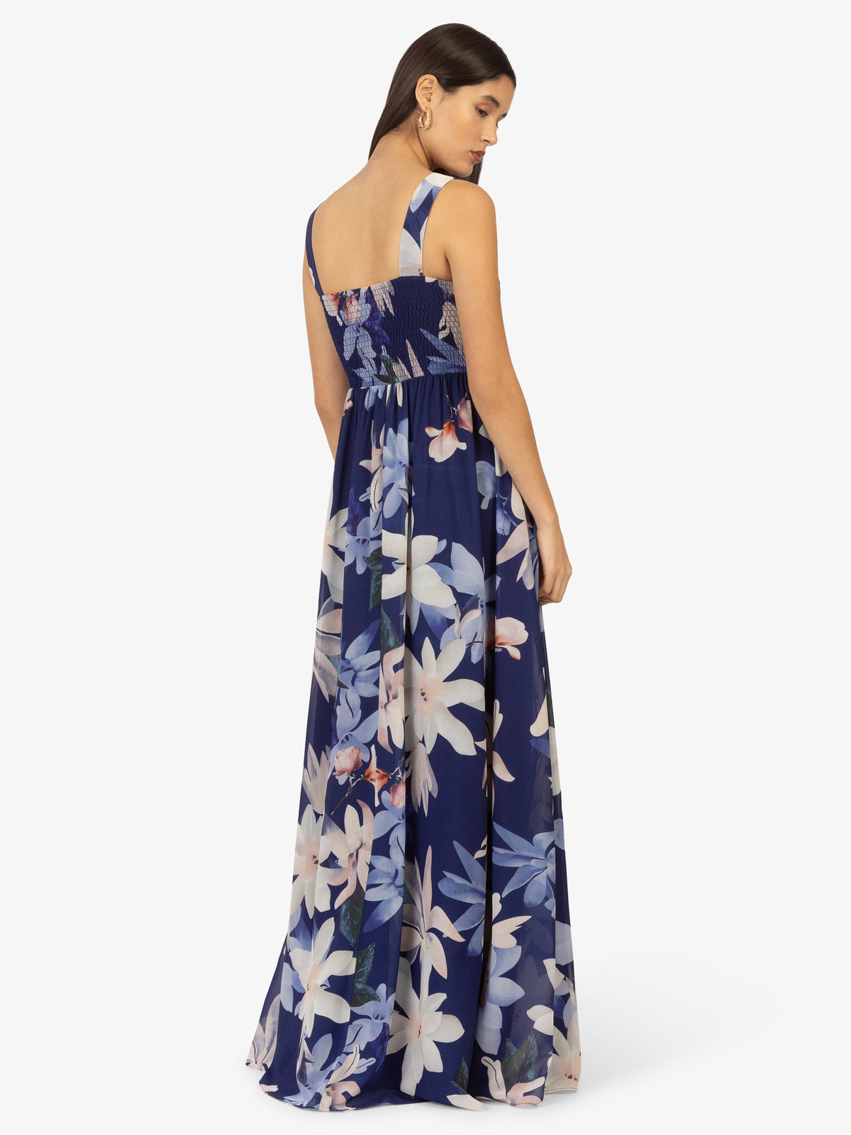 Model_Back;25165