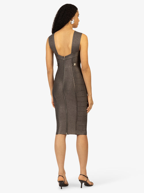 Model_Back;32921
