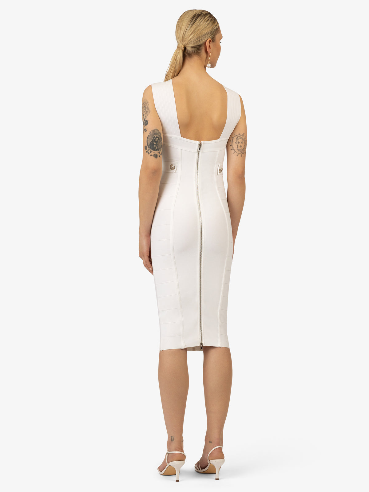 Model_Back;43994
