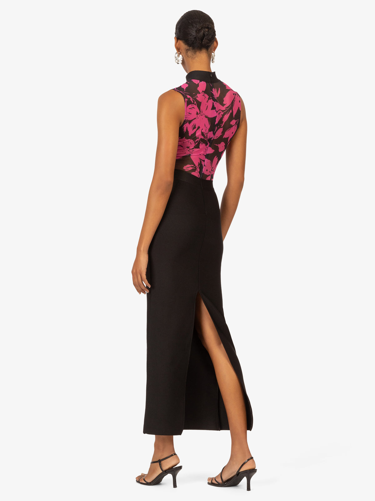 Model_Back;48092